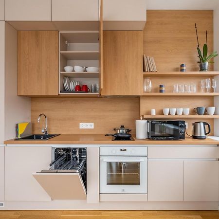 1-Bedroom Penthouse With Underground Parking Riga Kültér fotó