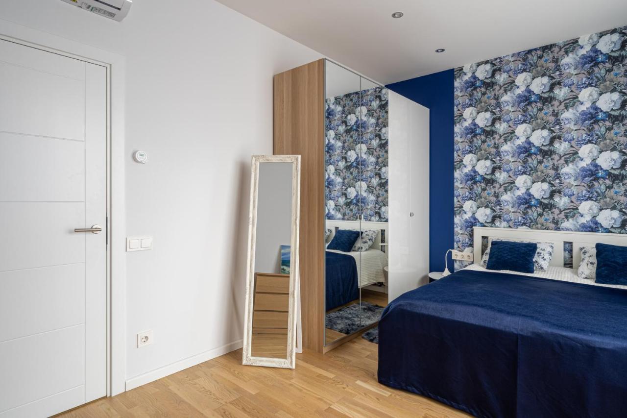 1-Bedroom Penthouse With Underground Parking Riga Kültér fotó
