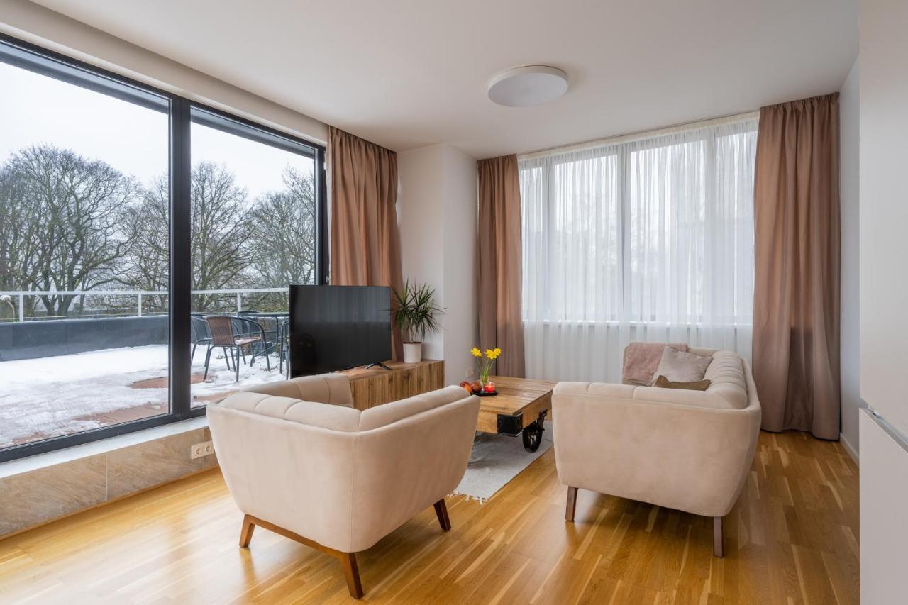 1-Bedroom Penthouse With Underground Parking Riga Kültér fotó